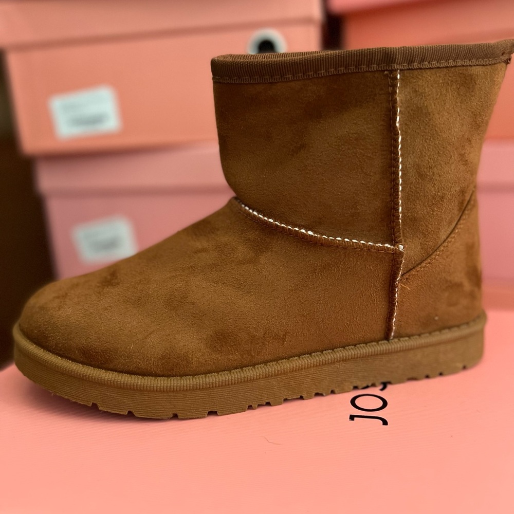 Winter boots